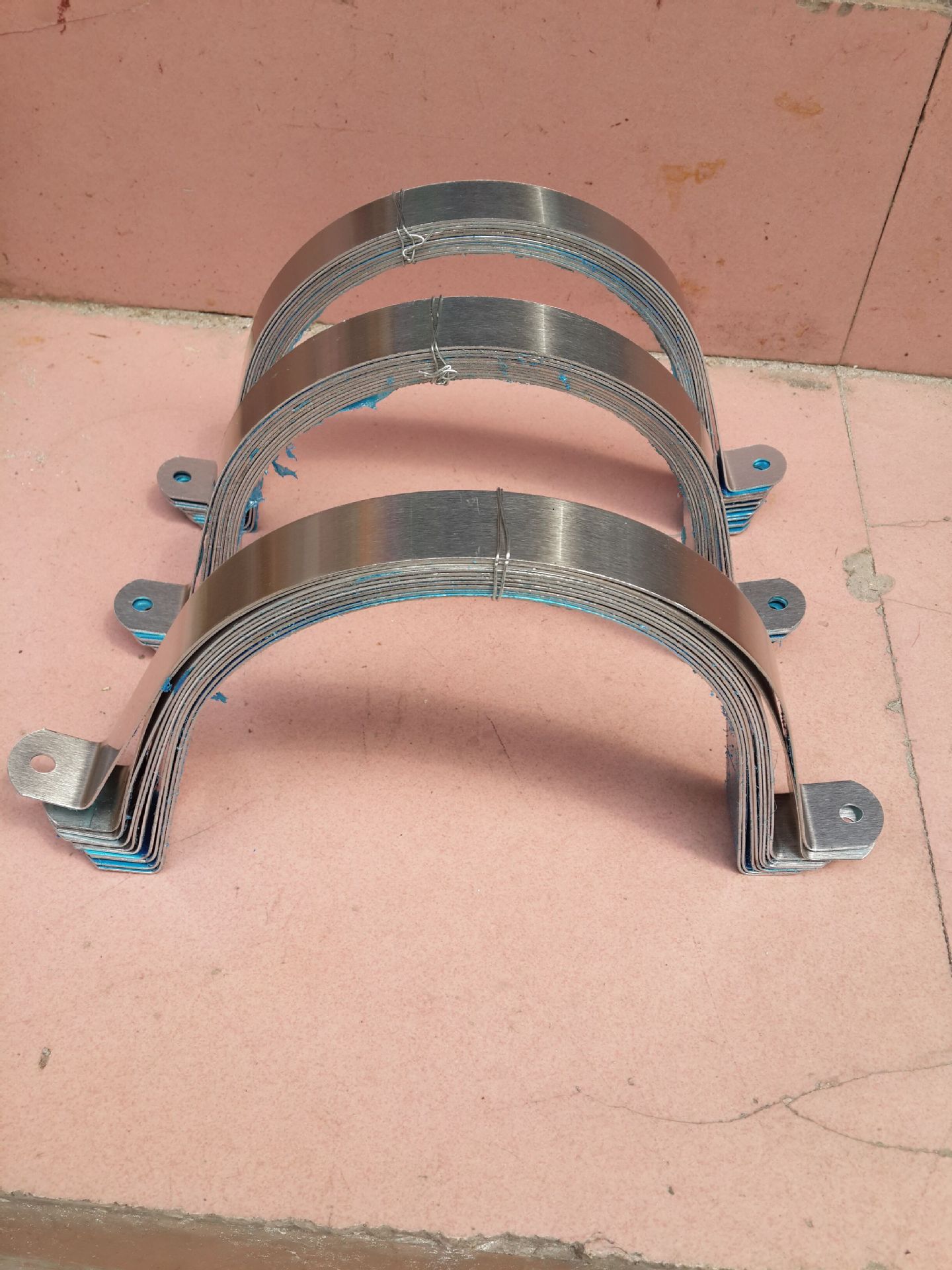 批发不锈钢管码,不锈钢半边码dn150不锈钢半码现货批发,骑马卡