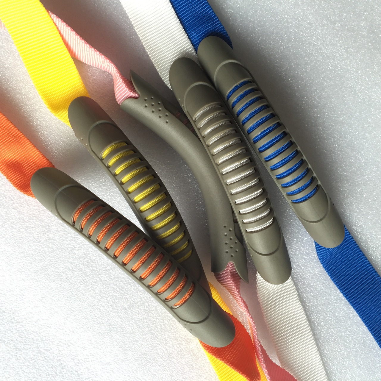 批发塑料pvc手把 提手 固定织带把 可活动手把芯 纸箱礼盒提