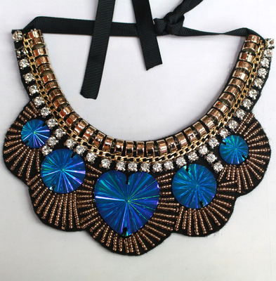 宝蓝色 手缝树脂钻 钉珠衣领 重工手工钉花 圆形衣领 水钻金属链