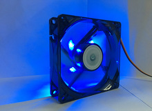 超静音9cm风扇 半透明LED发光 机箱风扇9025-3P  3针散热器风扇