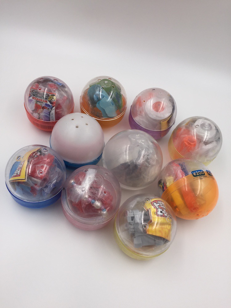 日本万代bandai原装正版大号扭蛋玩具 动漫人物尾货外贸 随机发货