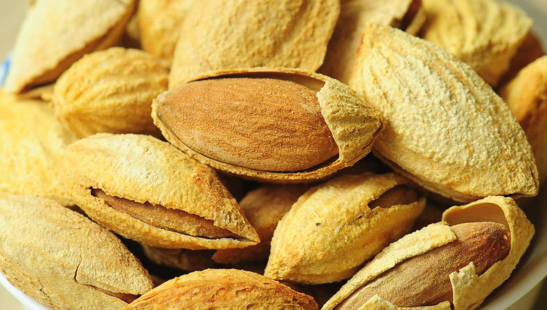 新疆特产厚皮巴旦木优质奶油盐焗味杏仁500g坚果炒货一件代发