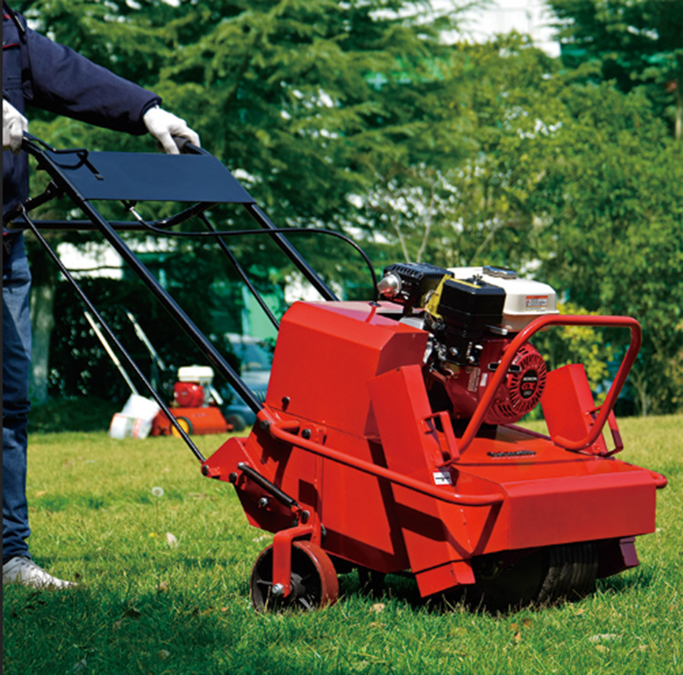 卡夫草坪打孔机本田动力促进草地透气草坪机园林机械正品