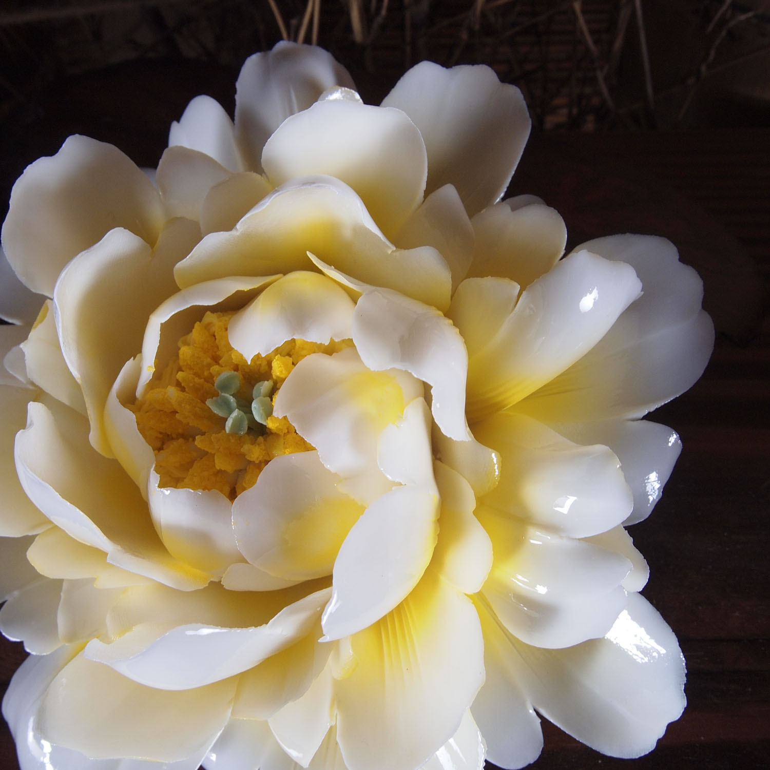 新品上新纯手工捏制牡丹瓷花釉下彩绘健康环保陶瓷仿真花桌面摆件