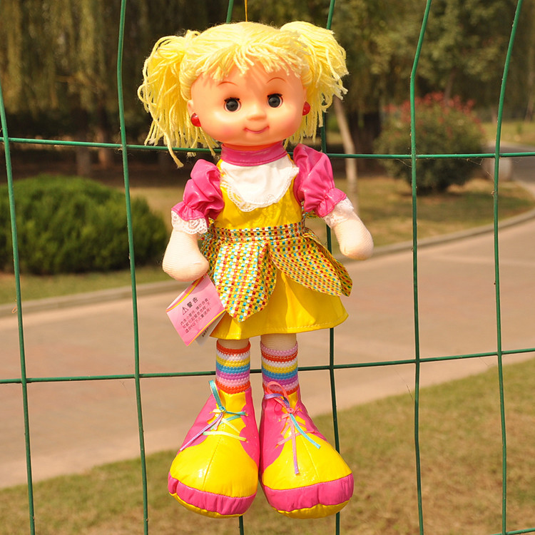 3c儿童可爱唱歌声光音乐洋娃娃雅皮士布艺摩丝娃娃公仔礼品毛绒