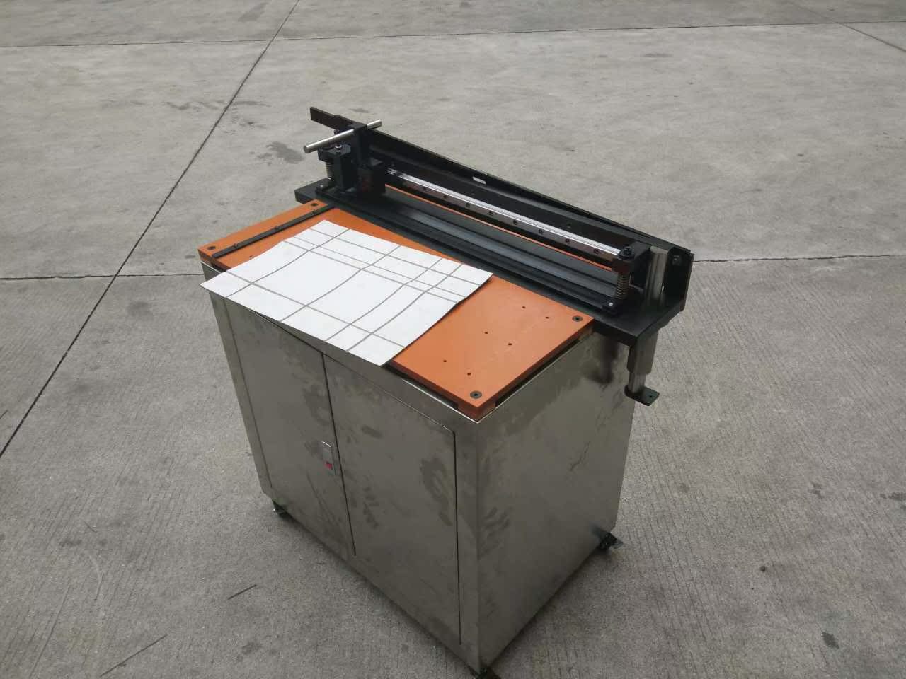 厂家直销v槽打样机纸箱纸盒v槽打样机礼品盒设计打样专用