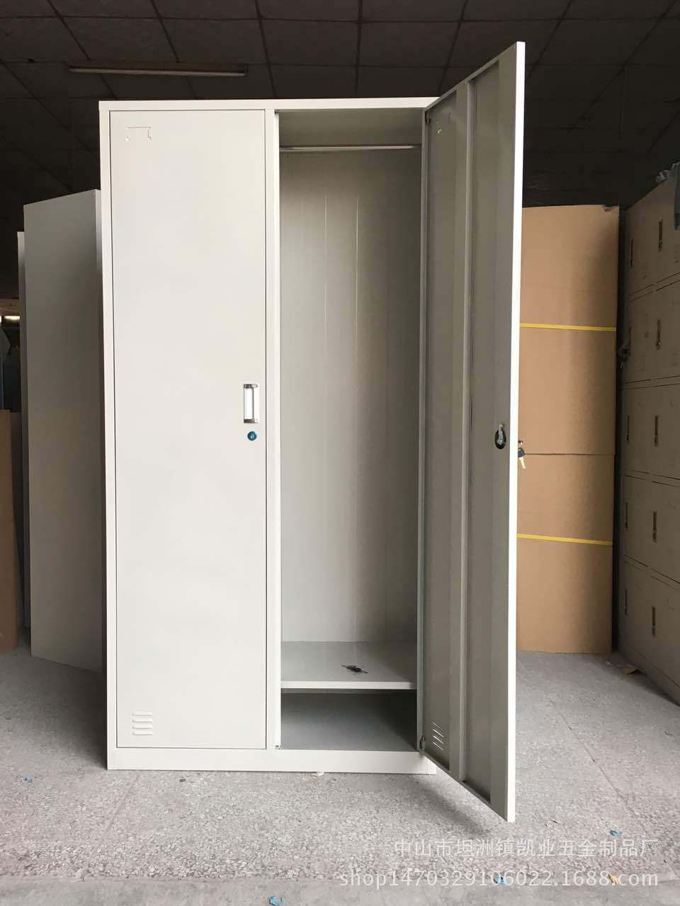 两门更衣柜办公柜双门更衣铁皮柜员工储物柜寄存包柜箱浴室更衣柜
