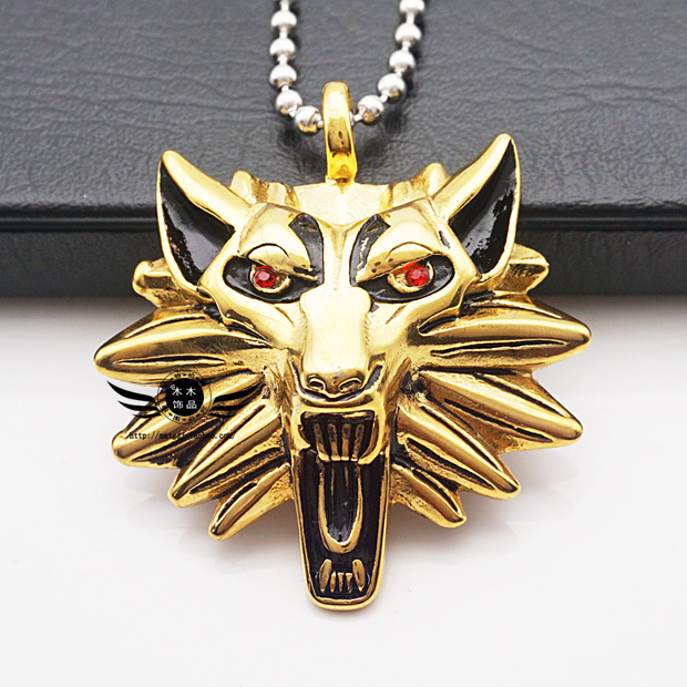 ebay速卖通亚马逊货源 摇滚个性压铸红眼金狼头男款吊坠 钛钢项链