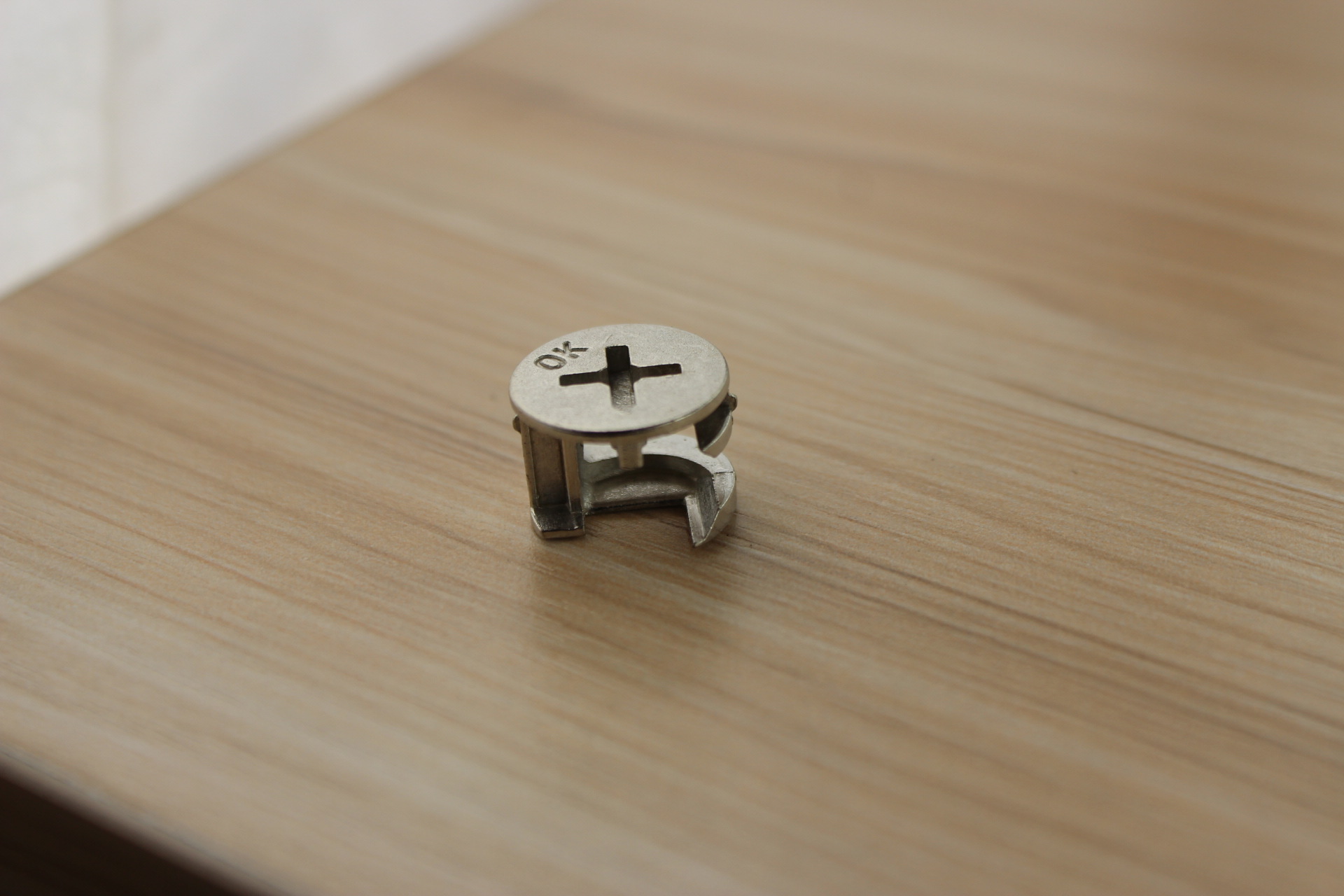 橱柜五金配件 家具实木板连接配套锌合金三合一 偏心轮 质量保证