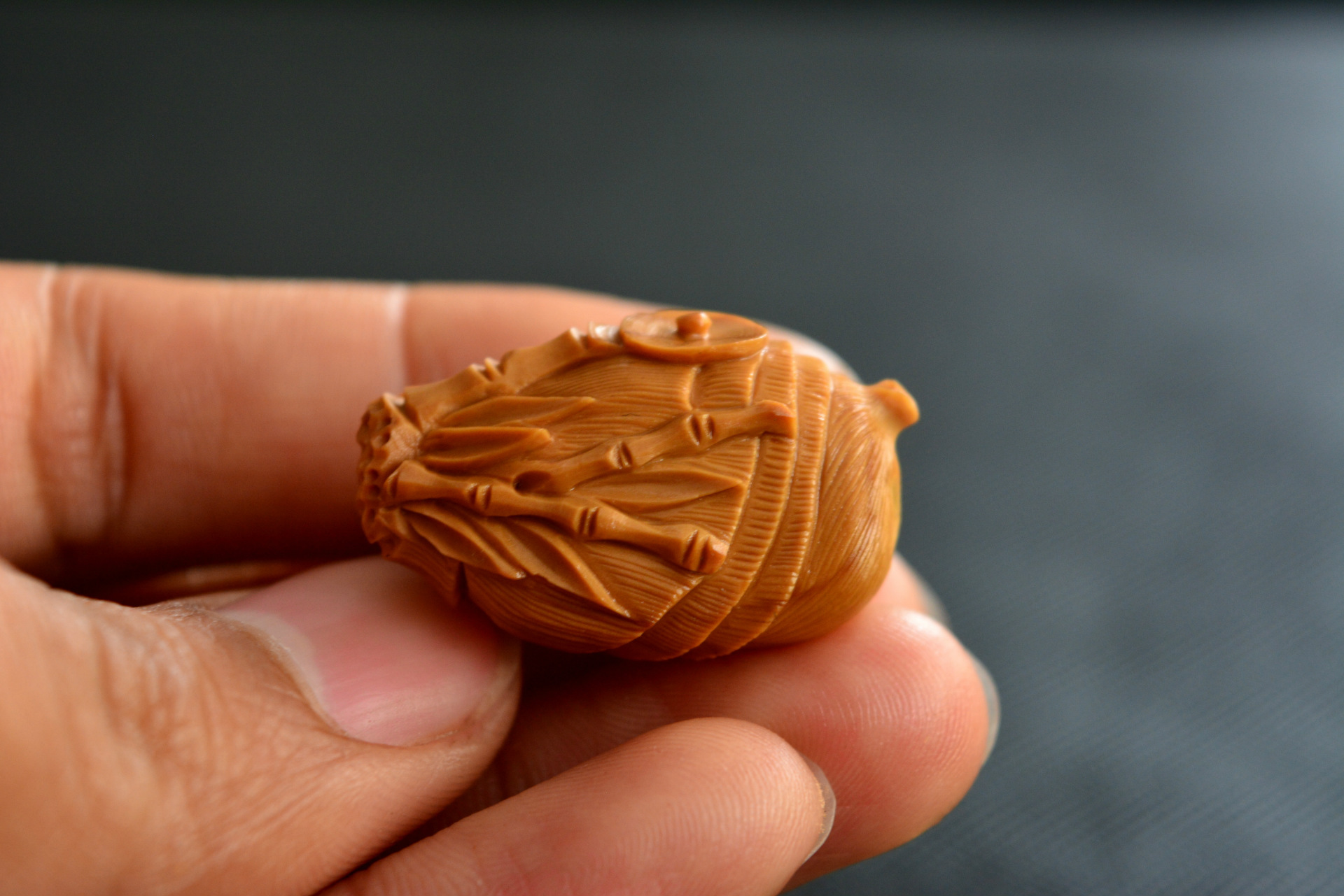 承宣核雕 纯手工橄榄核手工把把壶手串 橄榄胡工艺品 文玩批发