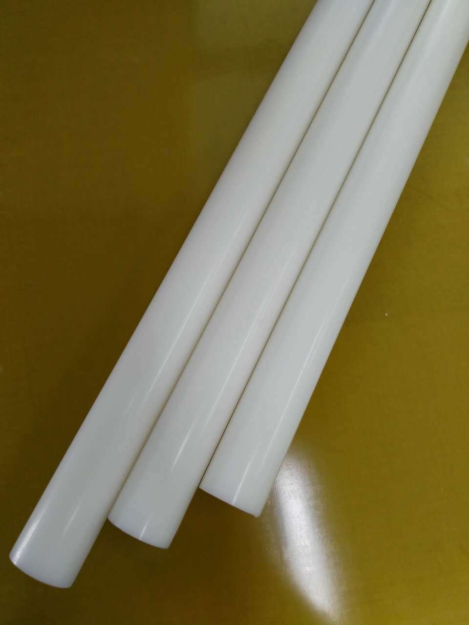 进口白色pom棒,进口白色聚甲醛棒,进口赛刚棒