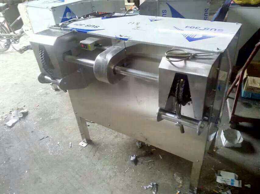 椰子削皮机,椰子去壳机,椰子去皮机,椰子壳专业加工剥壳设备.