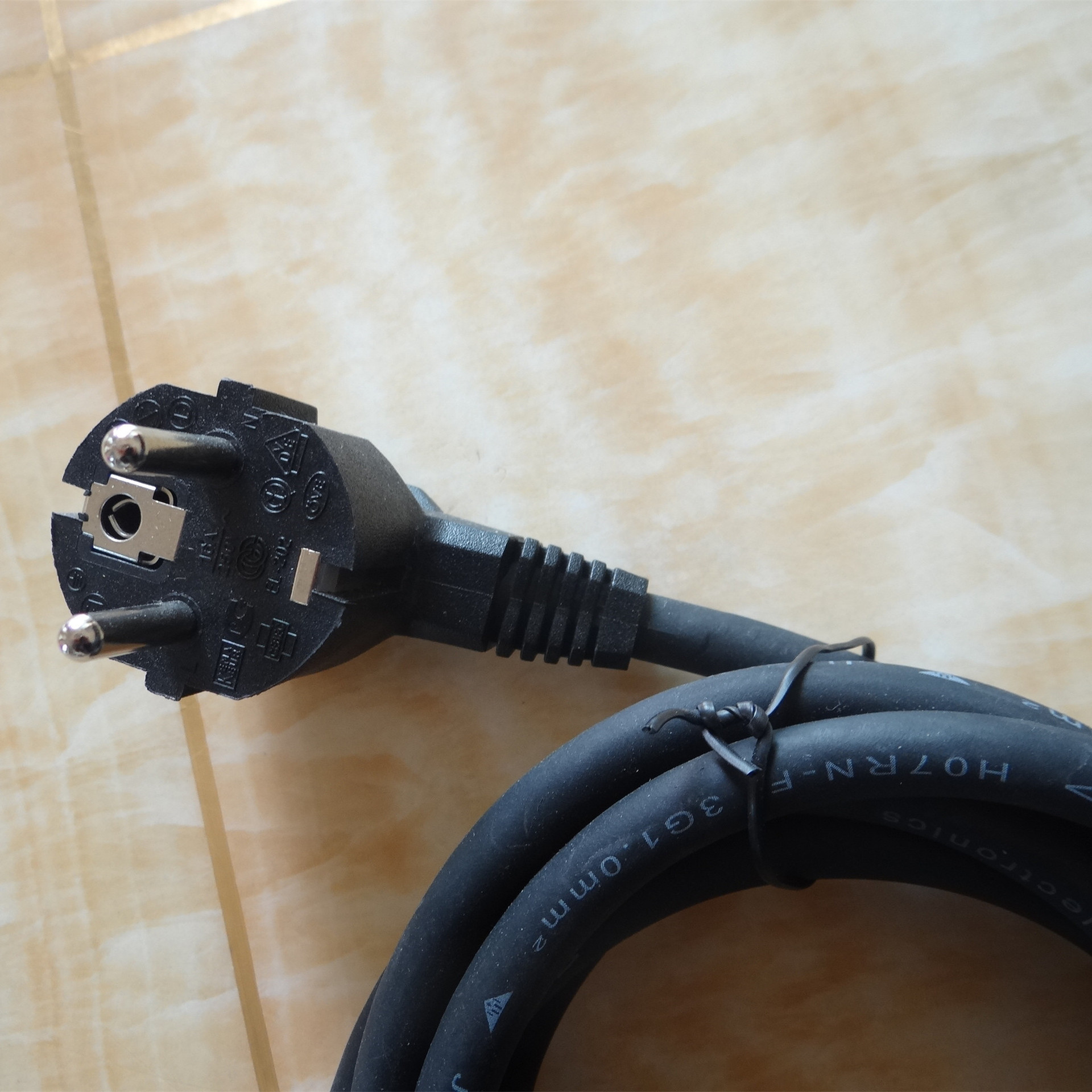 欧规vde认证电源线 欧标电源线 欧式烟斗插电源线 法国头电源线