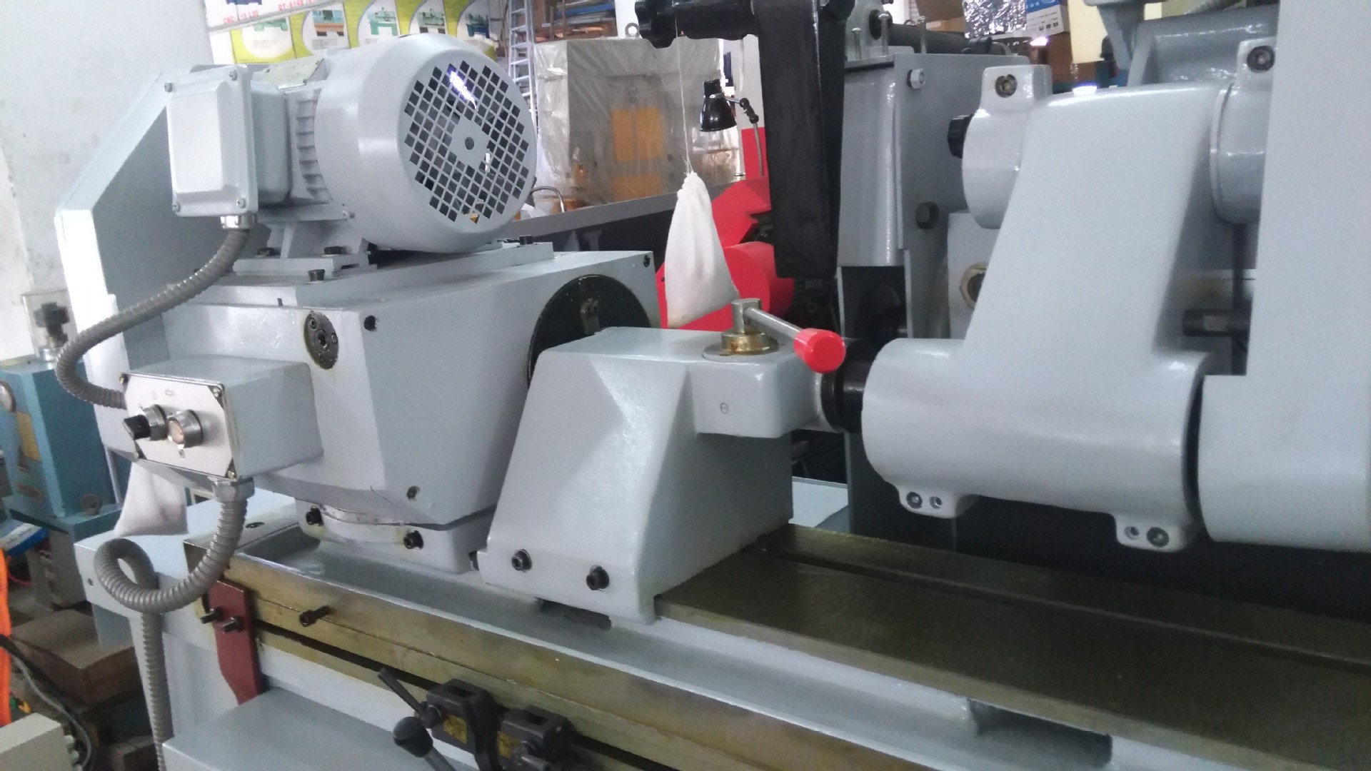 m1320 m1332外圆磨床 (5)