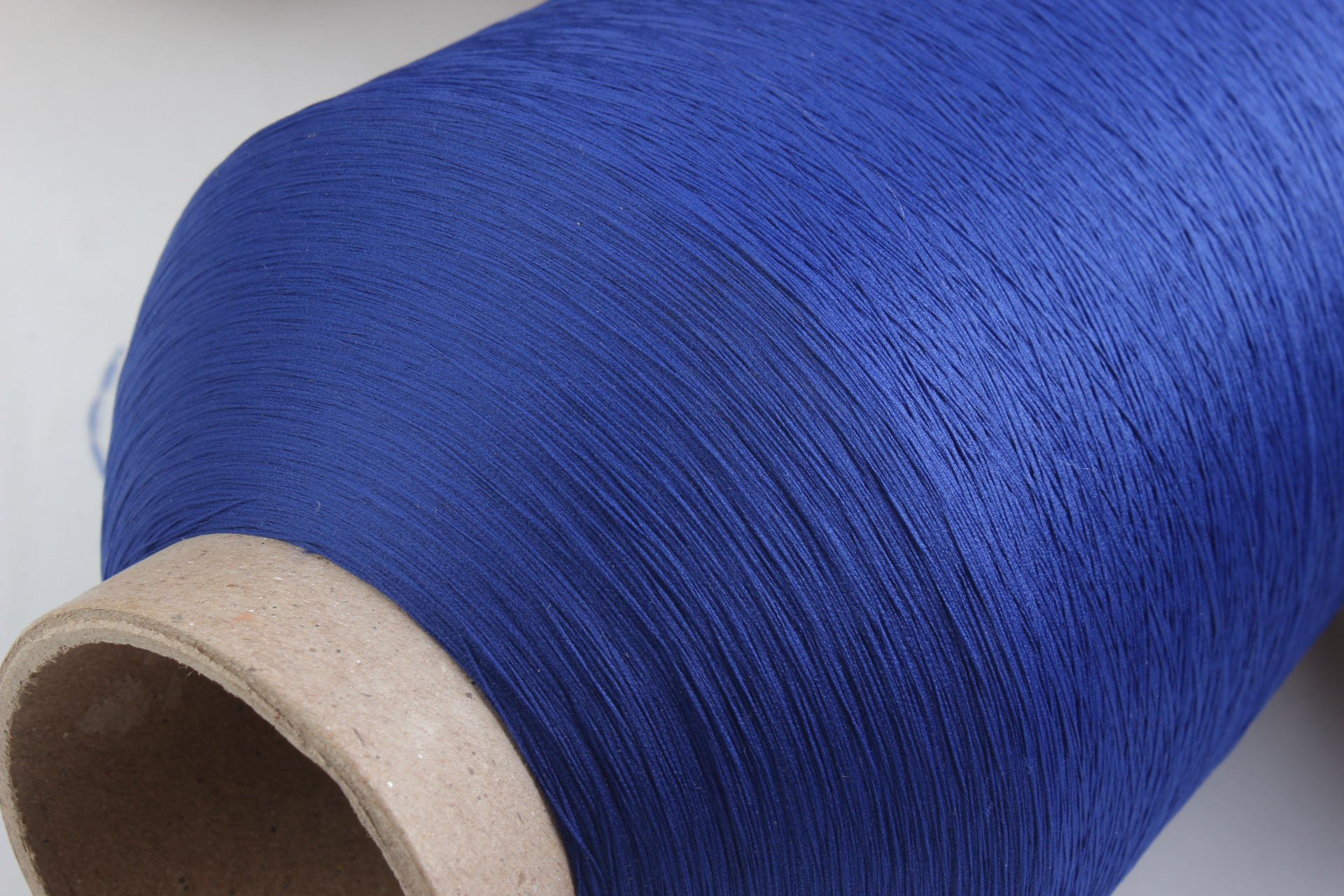 140d 黑色涤纶高弹丝 仿锦纶网络高弹丝 织带 羊毛衫专用