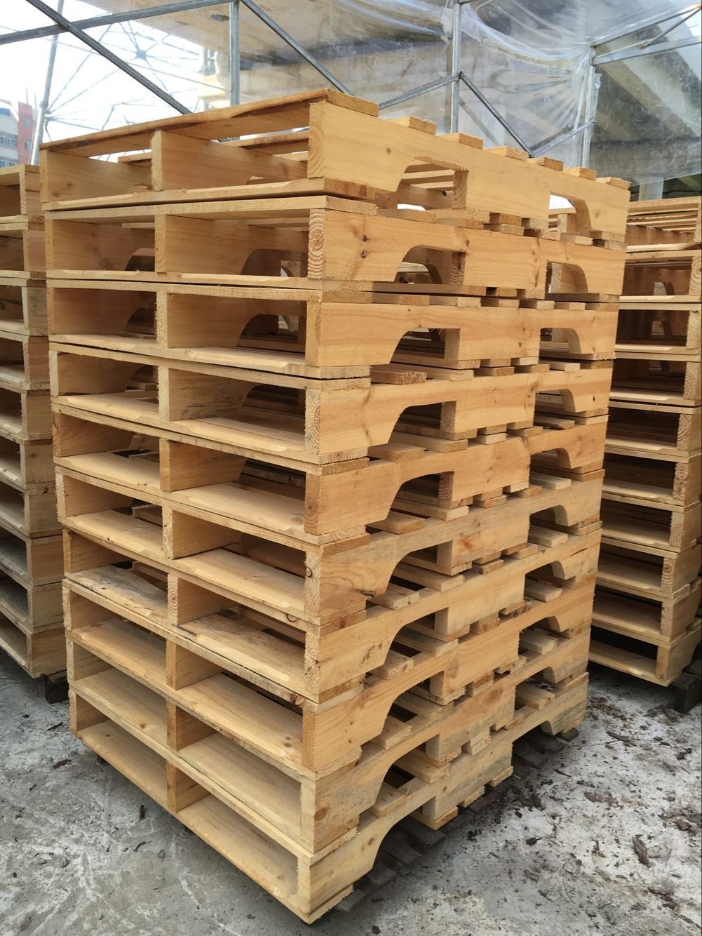 加工销售 松木免检卡板 中纤板加工 熏蒸中纤卡板