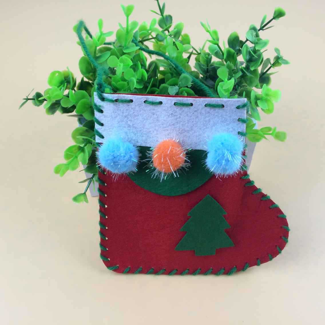 布艺diy手工创意圣诞袜无纺布粘贴卡通立体幼儿美劳材料