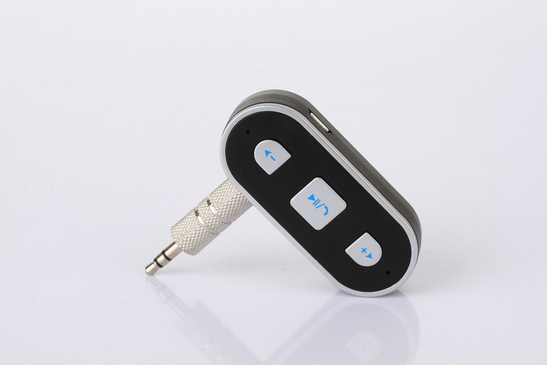 新款bt500车载蓝牙接收器汽车蓝牙免提电话车载mp3蓝牙适配器外贸