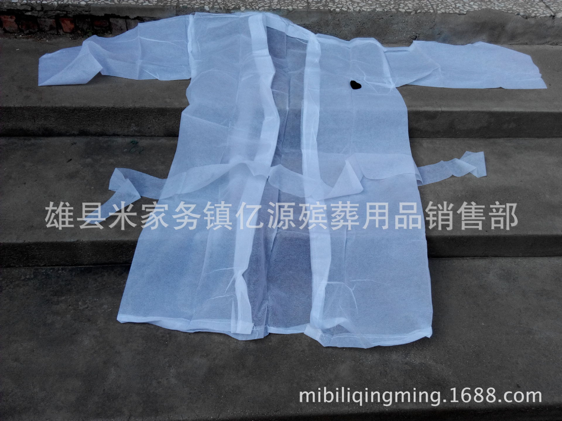 厂家批发女款孝鞋 白孝鞋 一次性孝衣 孝布等 亿源殡葬 量大从优