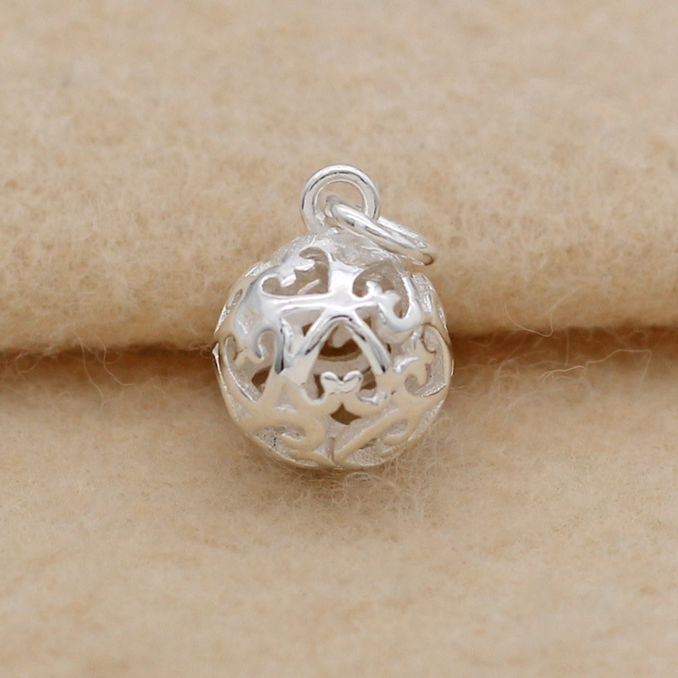 厂家批发镀925银diy时尚吊坠镂空爱心玲珑球挂件 红绳编织银球
