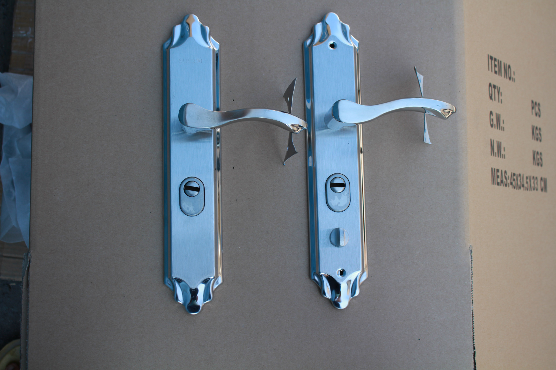 新款不锈钢拉手 防盗门拉手 304不锈钢拉手 厂家直销 批发