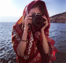 波西米亚复古风情红色超大几何感棉麻围巾披肩纱巾旅行防晒拍照红