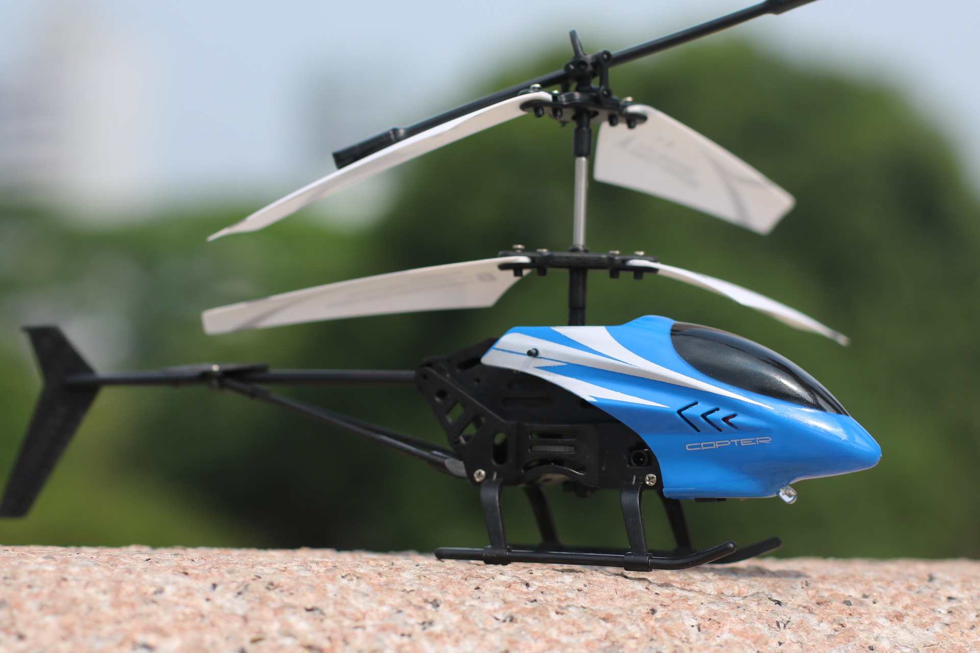 耐摔充电遥控飞机直升机 新款模型儿童玩具行器 玩具厂批发