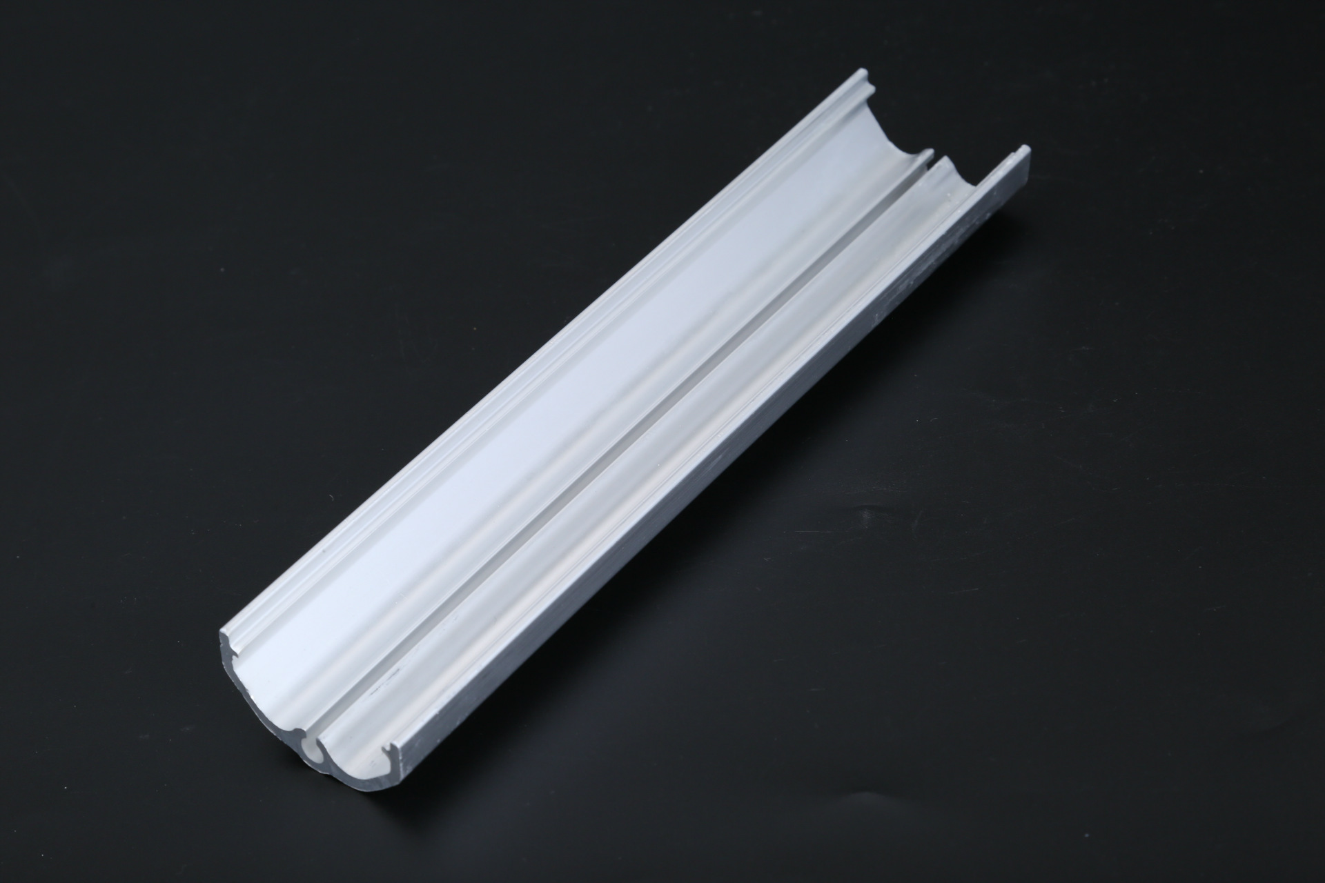 灯饰铝材 批发销售led支架铝合金型材 铝型材机壳 led铝灯壳