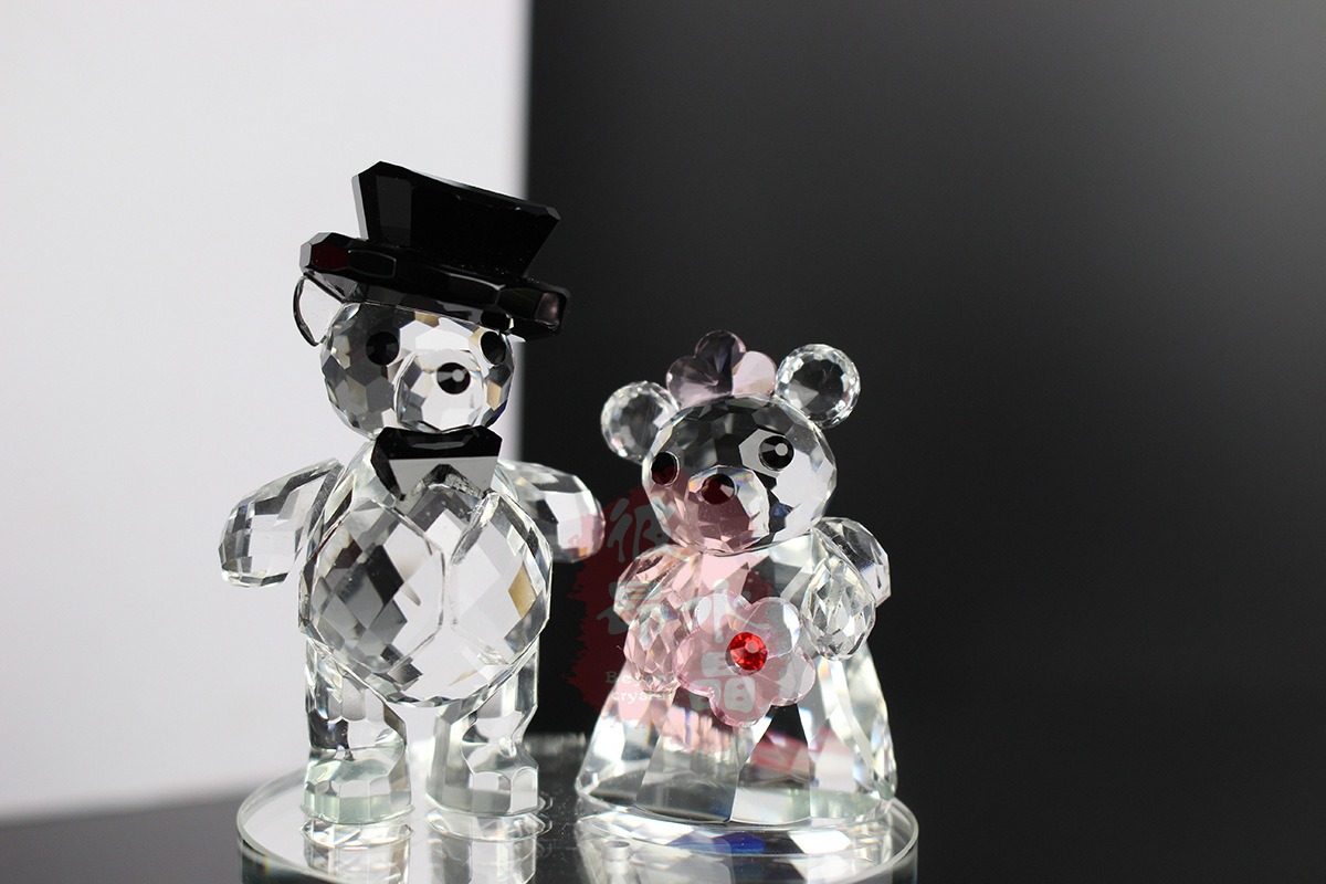 批发水晶钻石熊婚庆装饰摆件一件代发创意生日礼物现货水晶动物
