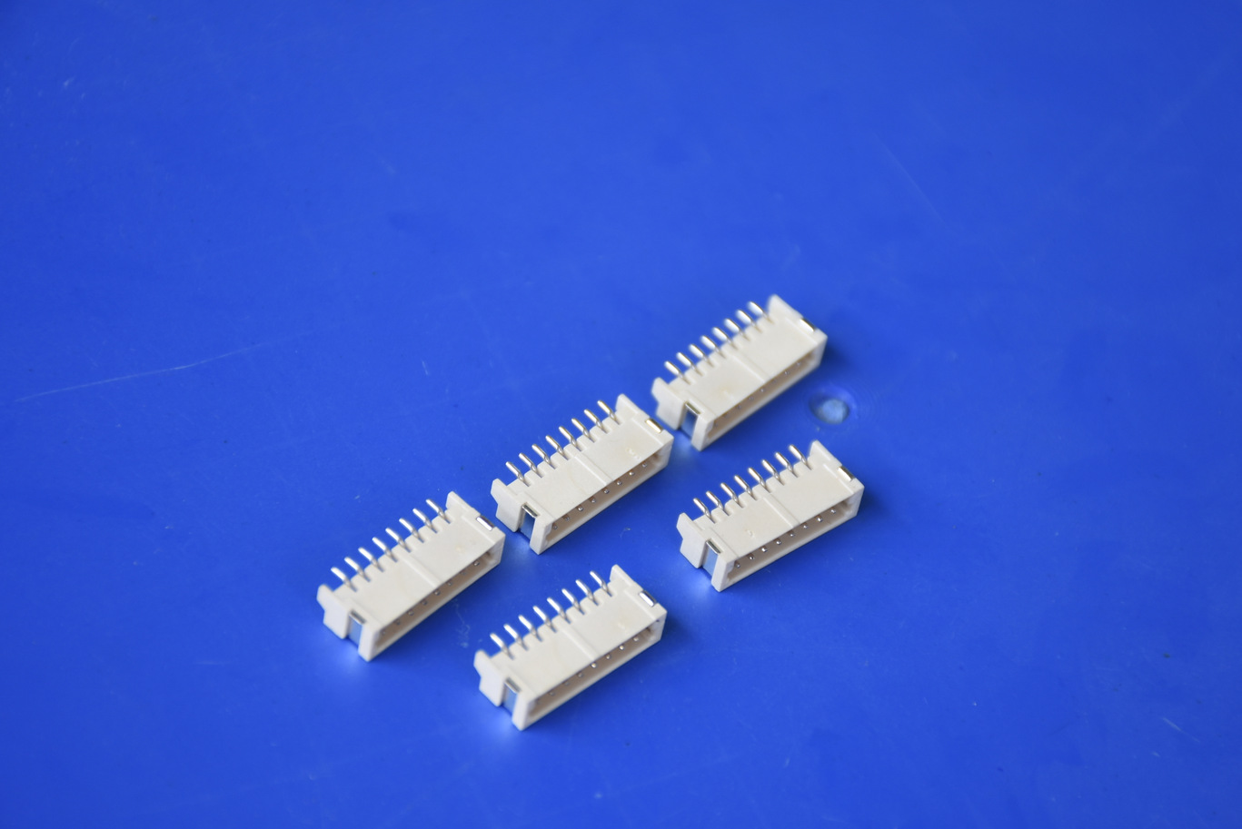 zh1.5卧贴8p 胶壳端子 立贴 贴片 接插件 端子线 连接器厂家直销