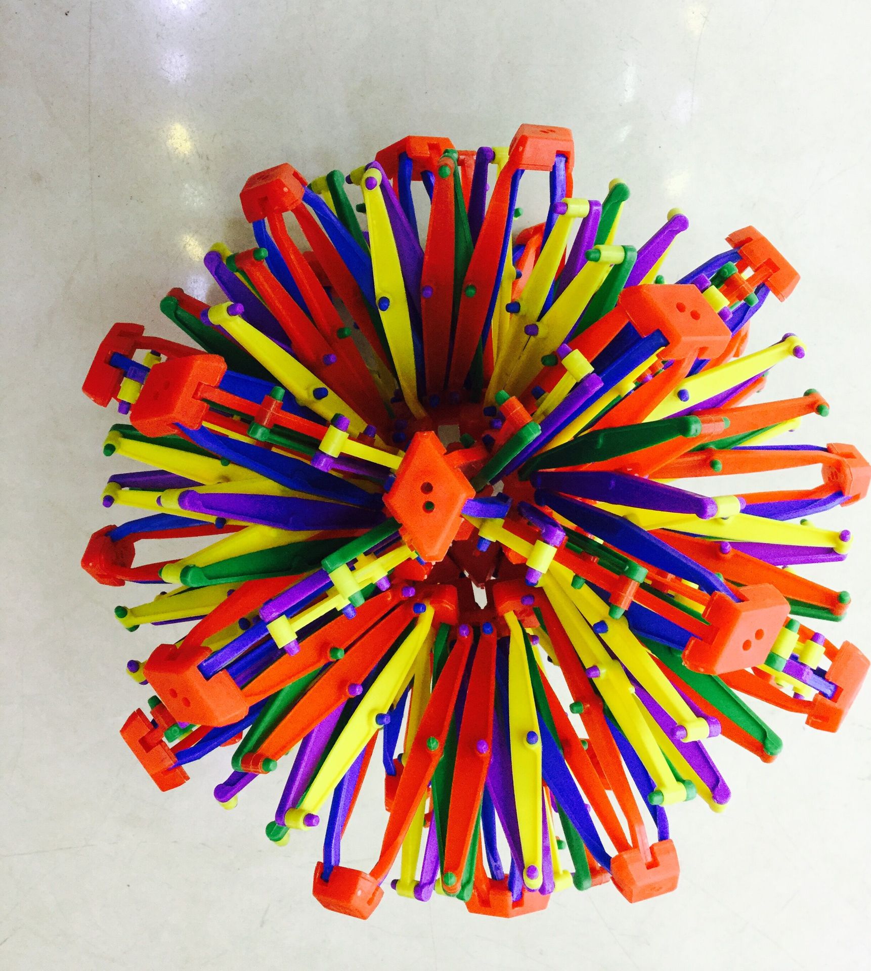 【图】超大号开花球 能伸缩变大变小 能踢能_整蛊玩具_列表网