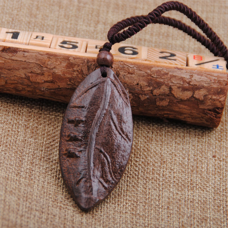 原创手工雕刻木头鱼项链吊坠 民族风复古木质长款毛衣链饰品挂饰