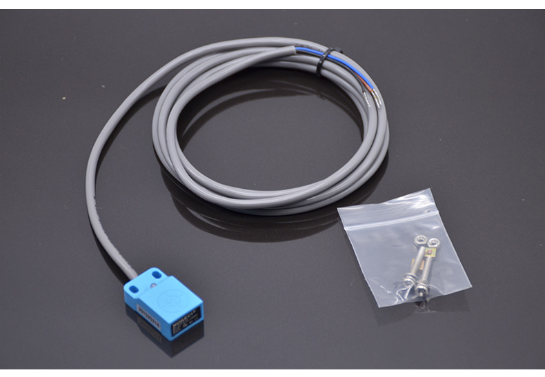 供应超强抗干扰接近开关 防水防油直流开关涡流式接近开关b-05pu