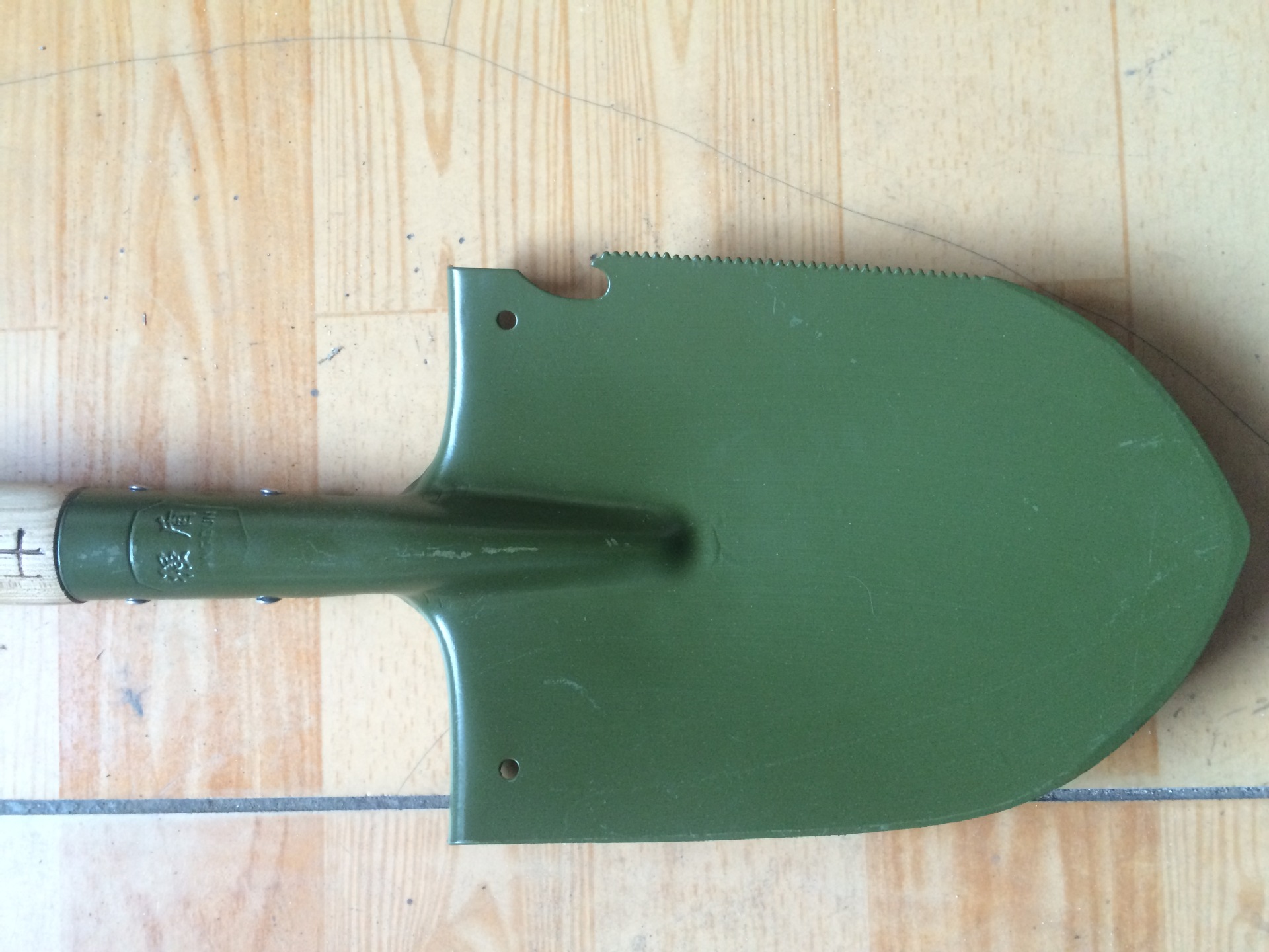 **6411**军锹 多功能工兵铲 野营铁铲 车载