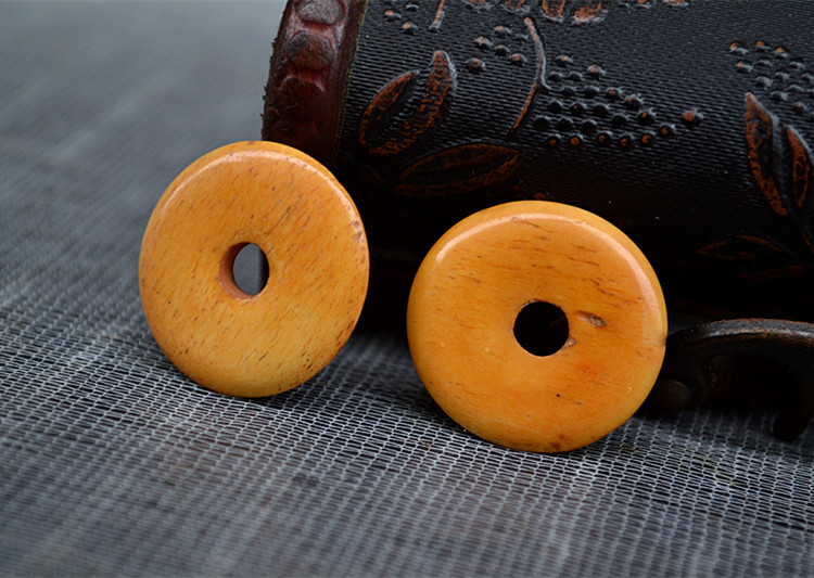 天然牛骨平安扣 西藏做旧牛骨平安扣吊坠 diy饰品配件