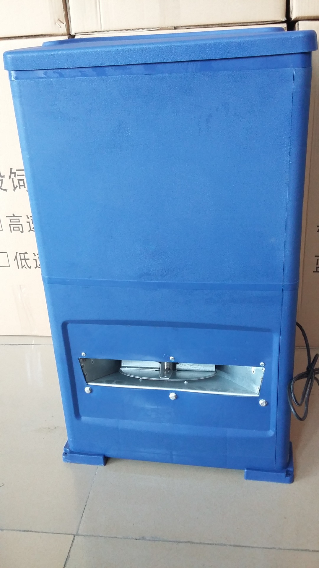 农康牌鱼塘投料机  蓝色550高速机  一包料