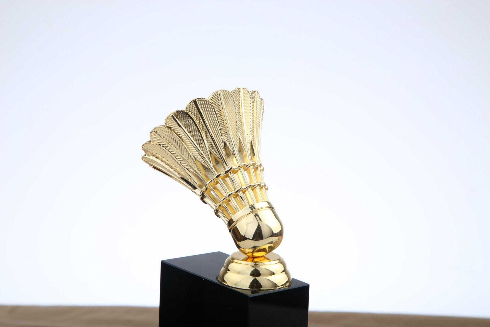 金属羽毛球黑色水晶奖杯 可定做文字logo 公司企业颁奖嘉.