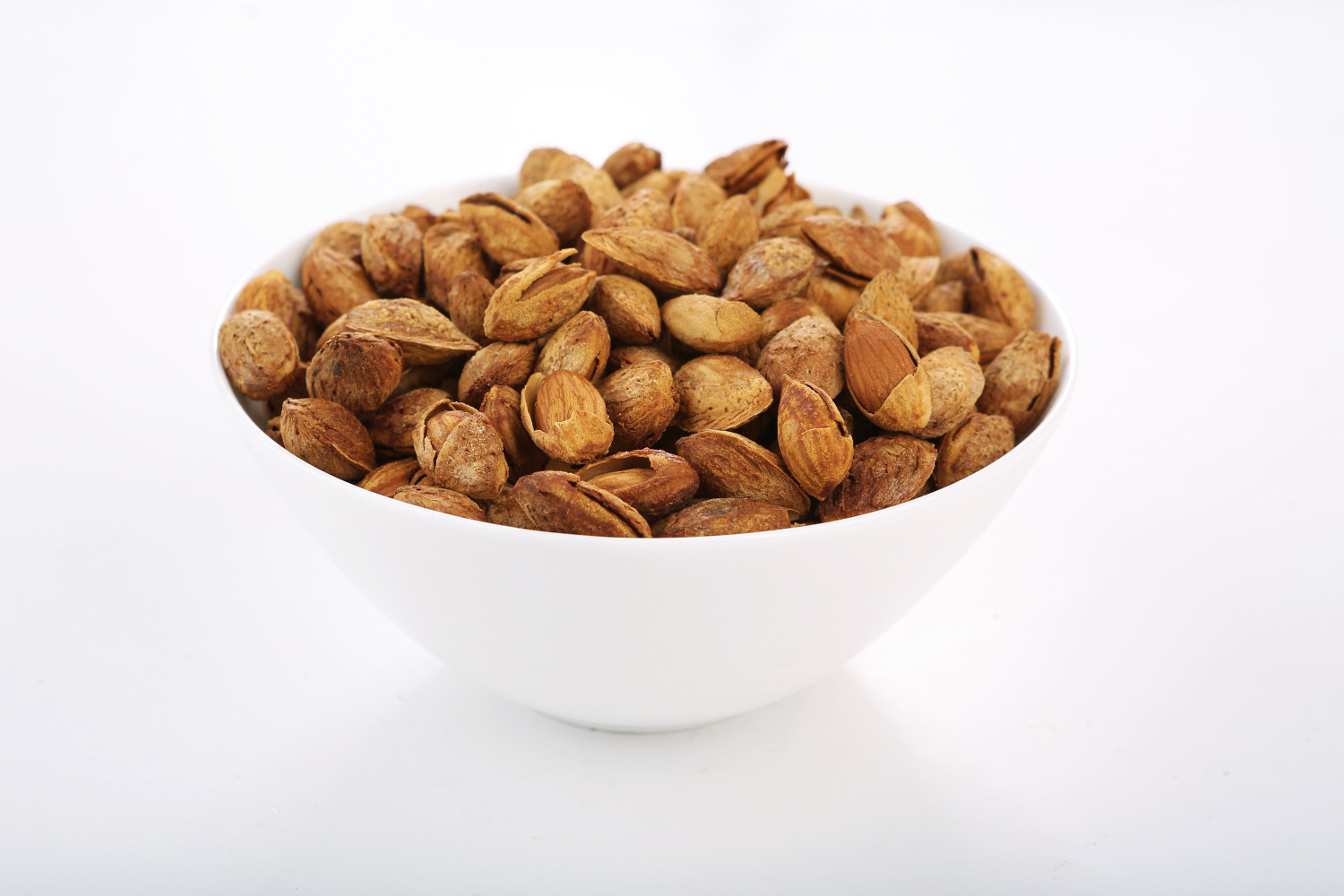 奶油口味np巴旦木500g袋装 美国大杏仁带壳干果零食一件代发