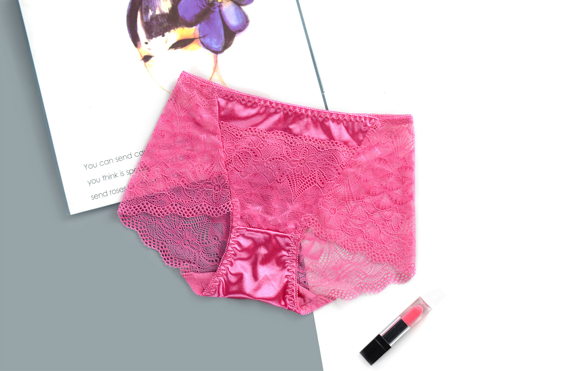 夏季性感蕾丝镂空内裤女 少女中腰薄款透气纯棉裆女士三角内裤