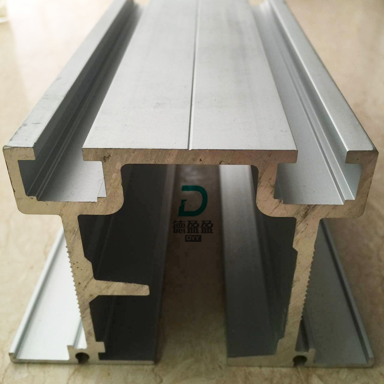 导轨铝材 氧化铝材 轨道铝材 厂家直销批发 直线导轨铝型材