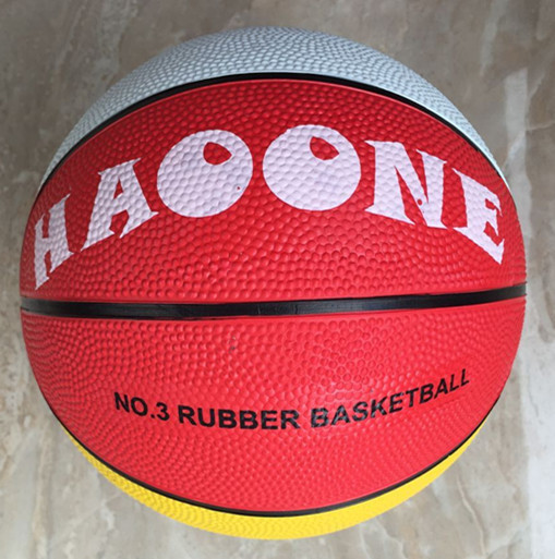 3号橡胶篮球儿童玩具球厂家批发体育用品球