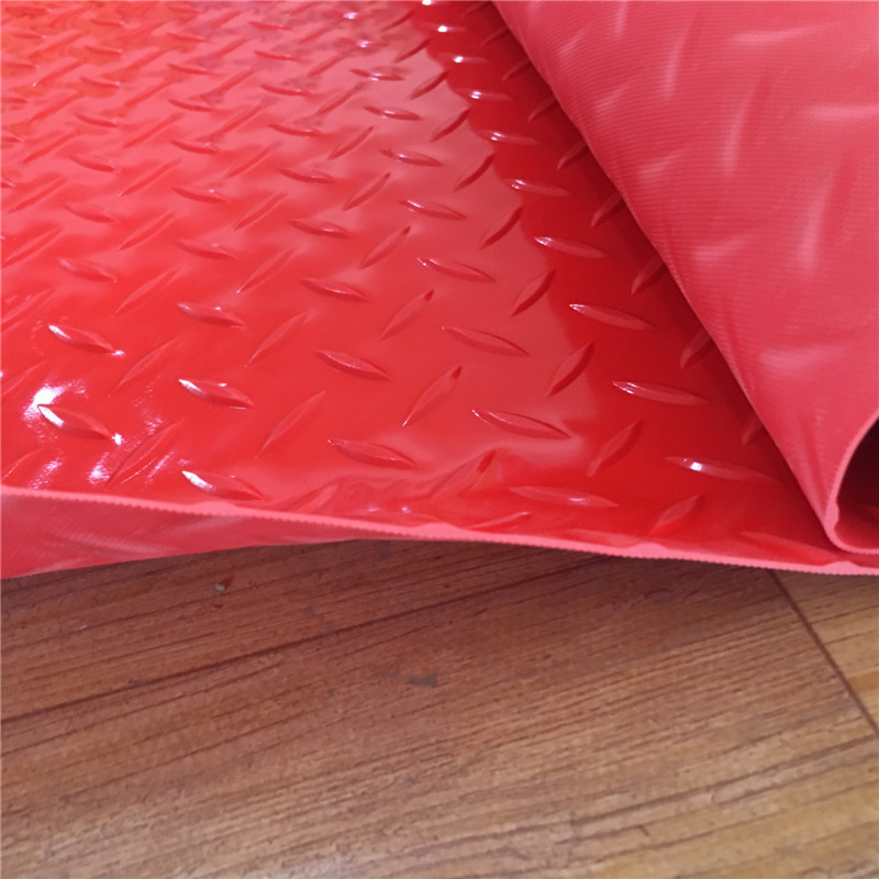 工厂直销压延地胶pvc地板革压延地垫铜钱纹走廊地垫