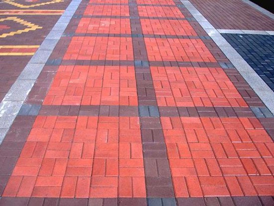 面包砖能用于停车位的铺设么