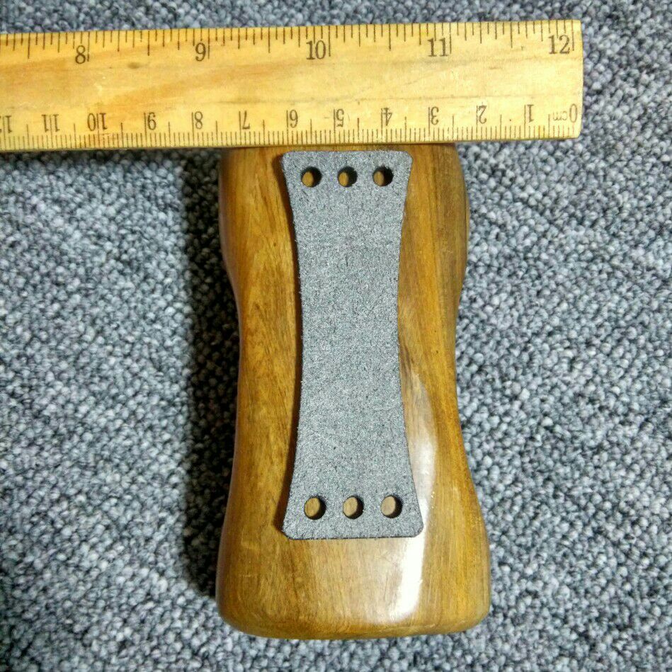 大号皮兜弹弓皮兜三眼皮兜超纤维皮兜户外弹弓皮筋插翅虎皮兜