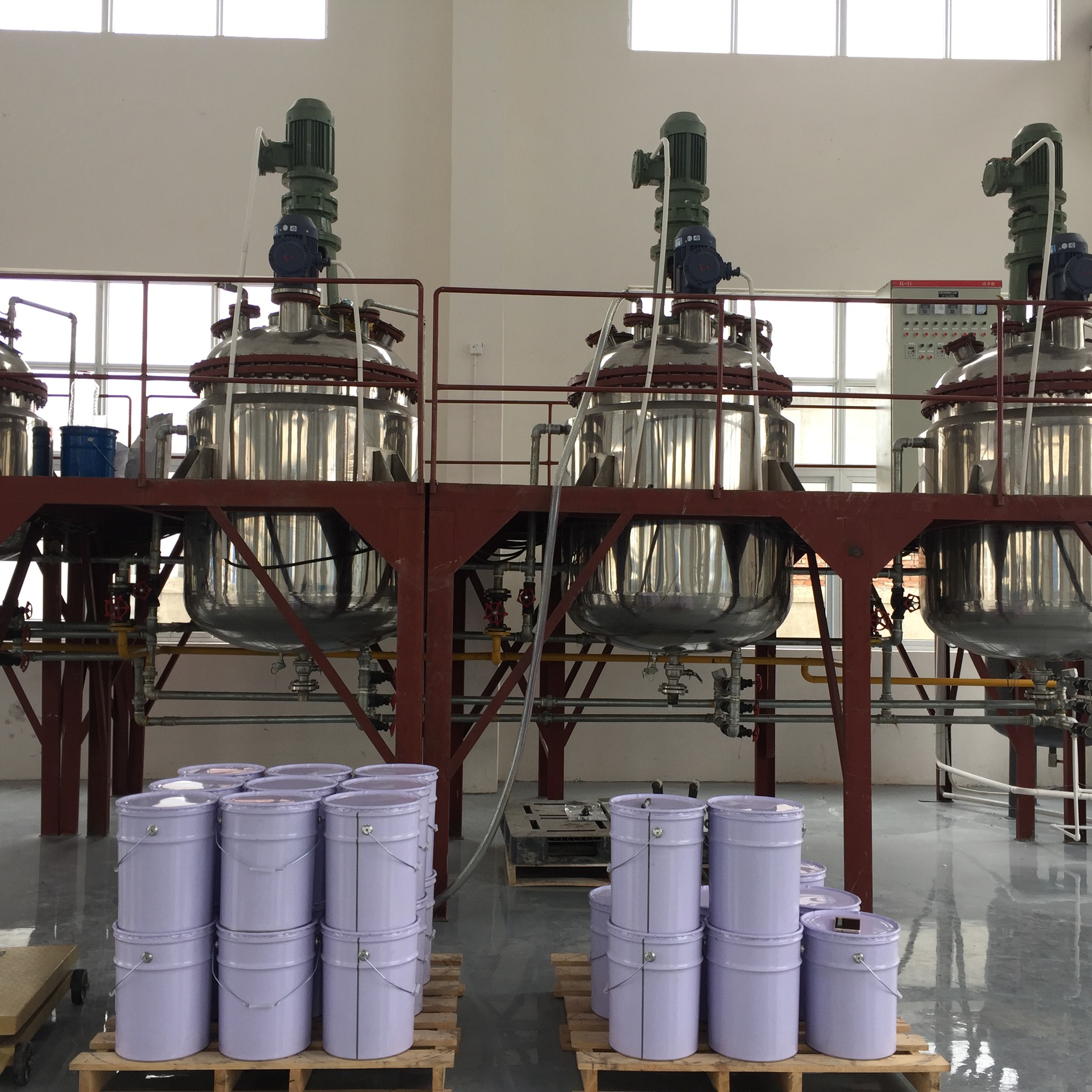 生产设备办公室场所鑫盟工厂实拍"鑫盟灌封胶"有无锡鑫盟电子材料有限