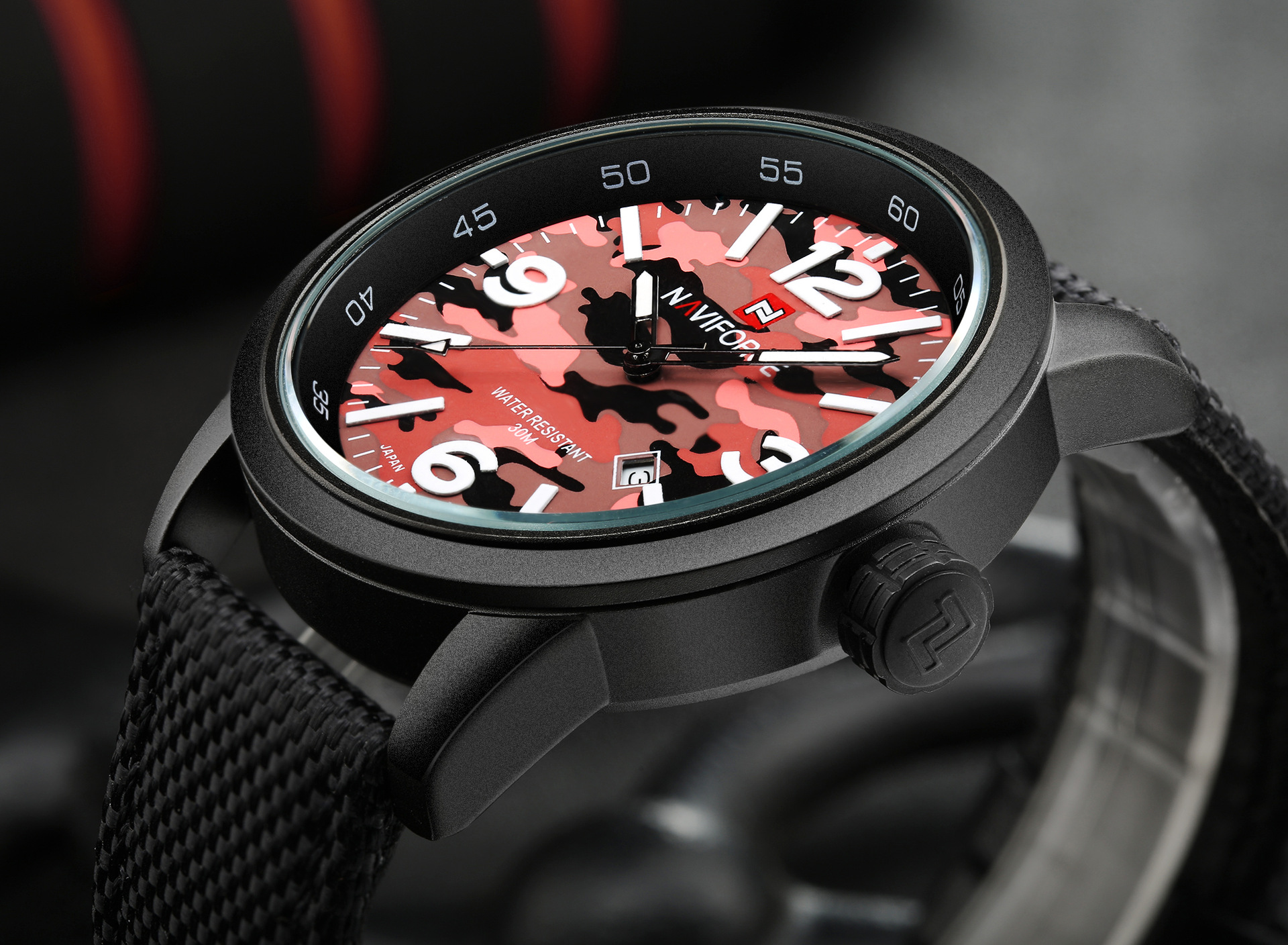 新款领翔 naviforce 9080户外运动迷彩军表 男士迷彩帆布带手表