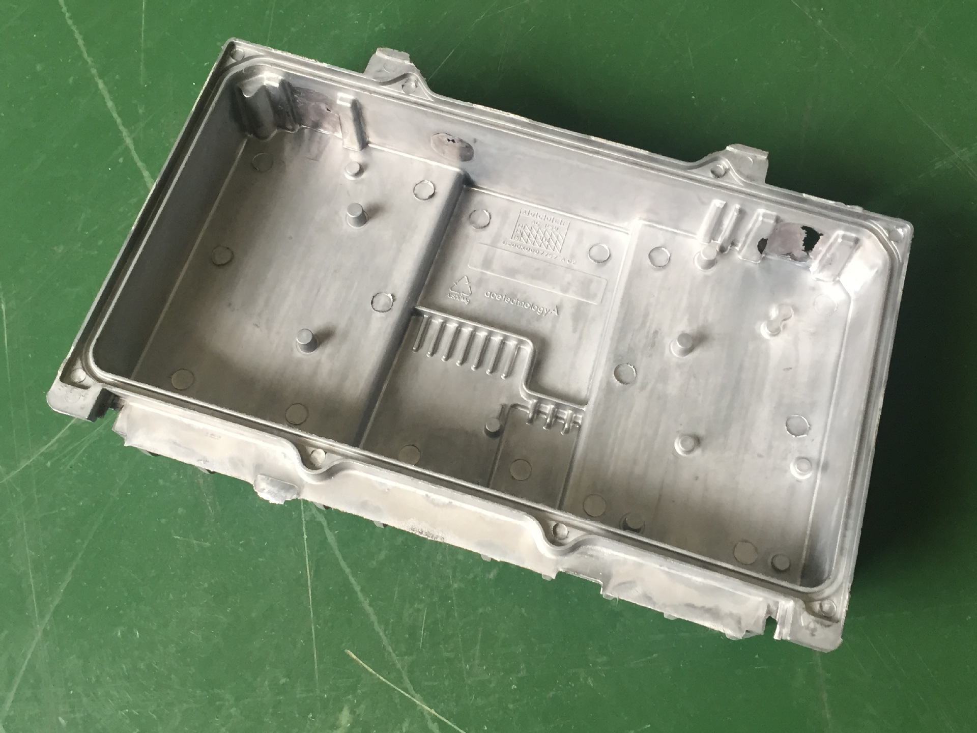 银色方形灯电源盒 压铸铝合金电器箱灯杯外壳配件