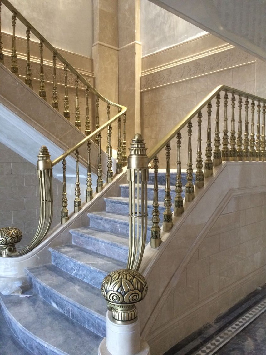 厂家定制 精美铜制楼梯扶手 古典工艺精工打造奢华铜楼梯铜扶手