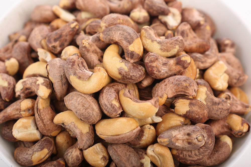 微供 越南带衣腰果250g