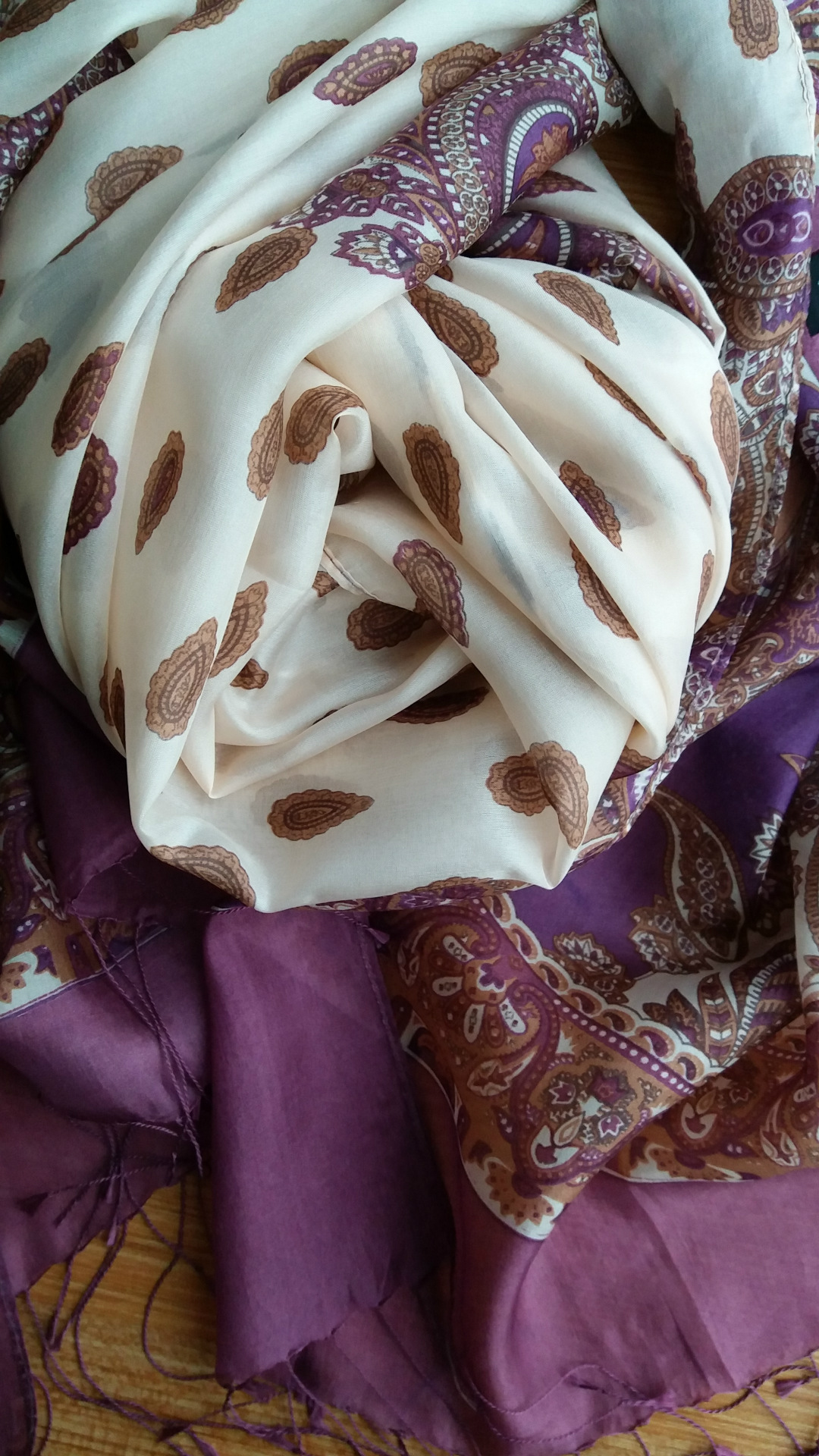 苏州丝绸外贸原单正品库存春秋围巾100%真丝洋纺印花带须长巾